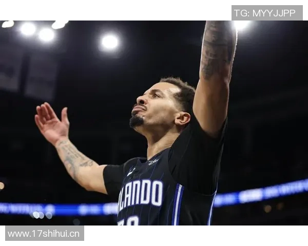 科尔安东尼19分钟内三分球6中5表现出色砍下21分助攻抢断双双上双